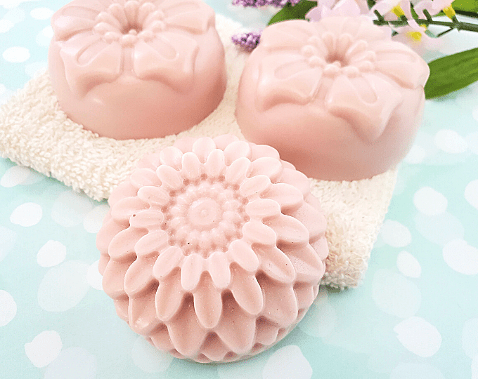 Give the gift of homemade Coconut Almond Soap Bars with this simple recipe. There’s nothing quite as enjoyable as using fresh, natural soap that smells good and soothes the body. Learn how to make homemade soap. It's easy and fun!