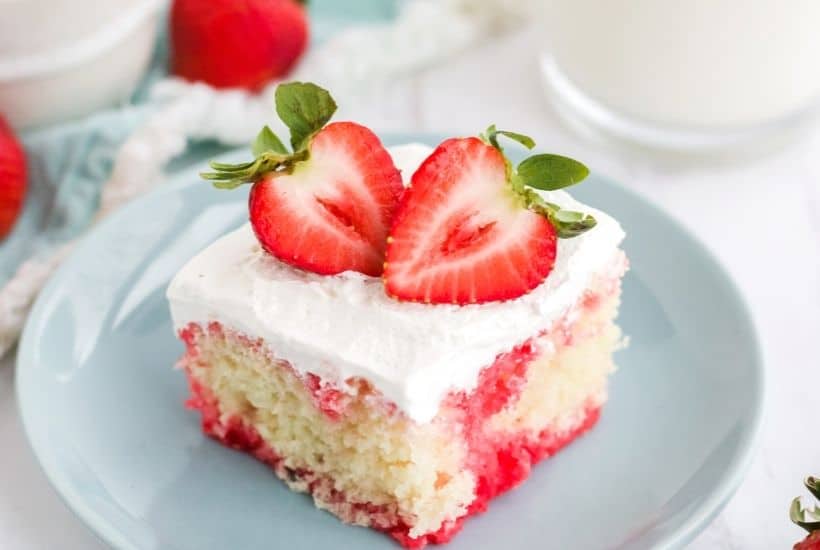 Enjoy a slice of a sweet, light, and refreshing dessert with this Strawberry Poke Cake recipe. It’s the perfect cake to make for any occasion, whether you’re hosting family and friends or craving something sweet.