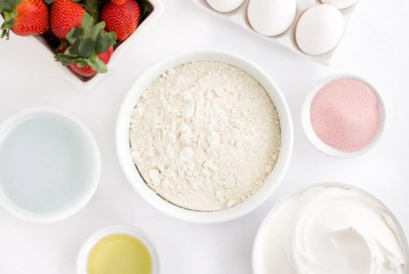 Enjoy a slice of a sweet, light, and refreshing dessert with this Strawberry Poke Cake recipe. It’s the perfect cake to make for any occasion, whether you’re hosting family and friends or craving something sweet.
