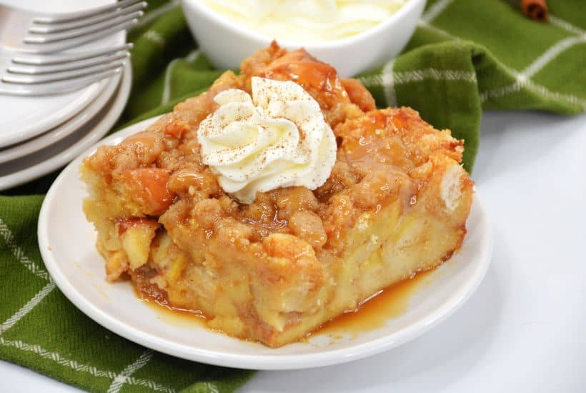 Apple season on the farm has officially arrived. You know what that means, right? Yep, a lot of tasty apple recipes straight from my kitchen to yours. First up is this easy Apple French Toast Bake. This make-ahead breakfast idea is perfect to serve before school or on the weekend.