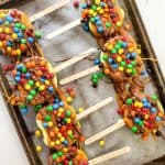 Make the perfect healthy, fall-themed treat with these tasty M&Ms Caramel Apple Slices. They’re sweet, decadent, and full of great flavor.