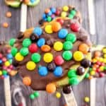 Make the perfect healthy, fall-themed treat with these tasty M&Ms Caramel Apple Slices. They’re sweet, decadent, and full of great flavor.