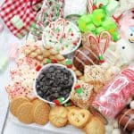 Gather everything you could possibly need to prepare the most flavorful cup of hot cocoa with this festive Hot Cocoa Board. It’s perfect for hosting friends and family for the holiday season!