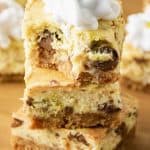 When you want to have the perfect treat for Easter, try making these wonderful Mini Egg Cheesecake Bars! Kids and adults love them! This easy Easter dessert will be a hit at your next family gathering. Whip up a batch of these Easter Egg Cheesecake Bars for the Easter bunny
