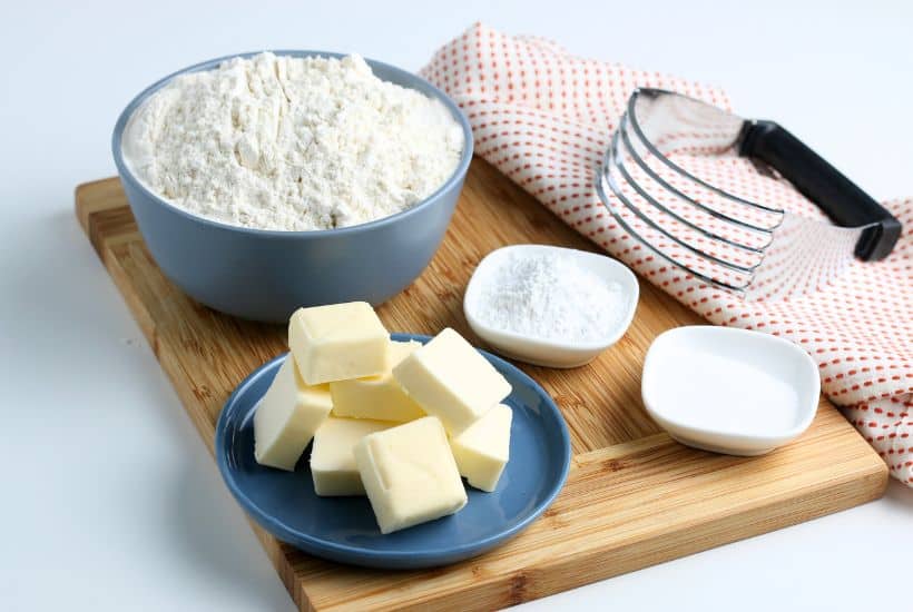 Ditch the boxed stuff and make this Homemade Bisquick Mix from scratch with just four ingredients. Once you have the mix, you can use it to prepare pancakes, muffins, biscuits, and so much more.