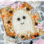 Who doesn't love a good charcuterie board? Celebrate the Spooky Season with this delicious Ghost Frosting Board. It's the perfect charcuterie board for Halloween. And, with Halloween quickly approaching, now is the perfect time to learn how to make a fun, spooky-themed Ghost Frosting Board full of delicious snacks that will keep you and everyone else coming back for more.