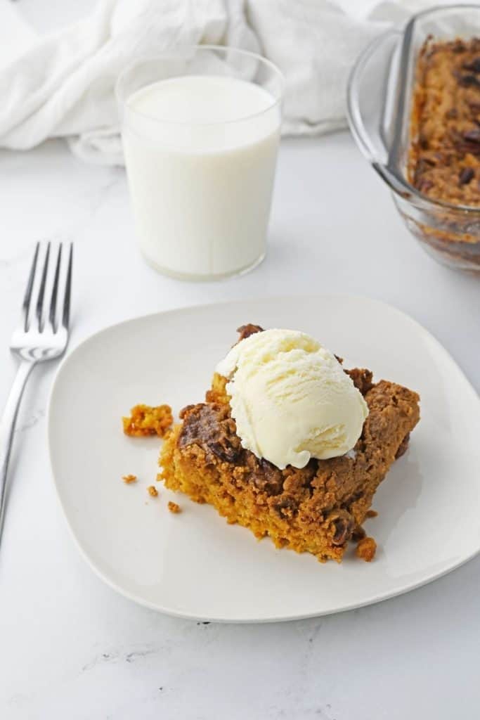 Indulge in the warm and comforting flavors of fall with our Easy Pumpkin Crunch Cake. This delectable dessert combines the rich, creamy goodness of pumpkin with a satisfyingly crunchy topping, creating a delightful contrast of textures and tastes. With just a few simple steps, you'll have a mouthwatering treat that's perfect for autumn gatherings or a cozy night in. It's the ultimate way to savor the season's favorite flavors in every bite