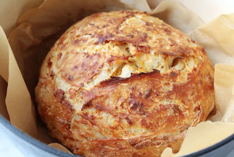 If you're anything like me, cheese and bread are two of your favorite things. But what if I told you it's possible to combine the two to make something incredible? With just five simple ingredients, this recipe for Artisan No-Knead Cheddar Bread proves that you certainly can have the best of both worlds!