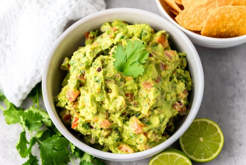 Get ready to embark on a flavor fiesta with the easiest guacamole recipe in the history of avocado excellence! Whether you're a guac guru or a first-time dipper, we've got the scoop (literally) on crafting the most mouthwatering, creamy concoction that'll have your taste buds doing the salsa. So, put on your favorite tunes, grab those ripe avocados, and let's guac 'n roll into a world of easy peasy, irresistibly zesty guacamole goodness!