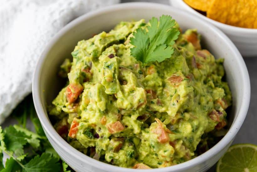 Get ready to embark on a flavor fiesta with the easiest guacamole recipe in the history of avocado excellence! Whether you're a guac guru or a first-time dipper, we've got the scoop (literally) on crafting the most mouthwatering, creamy concoction that'll have your taste buds doing the salsa. So, put on your favorite tunes, grab those ripe avocados, and let's guac 'n roll into a world of easy peasy, irresistibly zesty guacamole goodness!