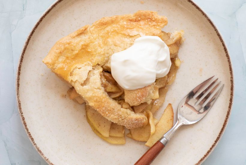Homemade apple pie